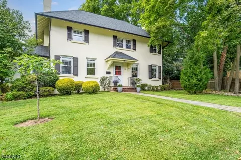 20 Braemore Rd, Montclair, NJ 07043
