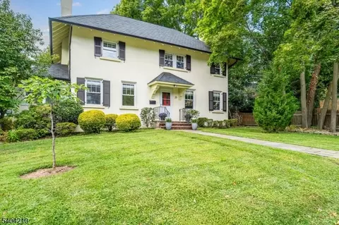 20 Braemore Rd, Montclair, NJ 07043