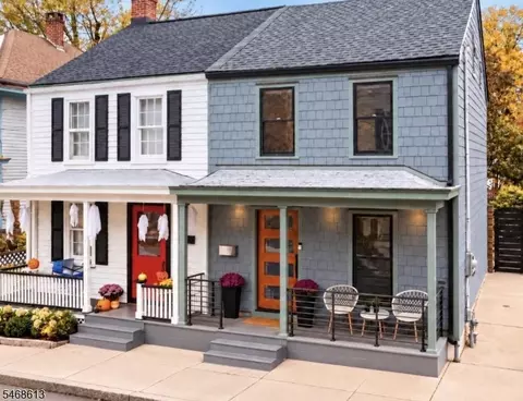 10 Clinton St, Lambertville, NJ 08530