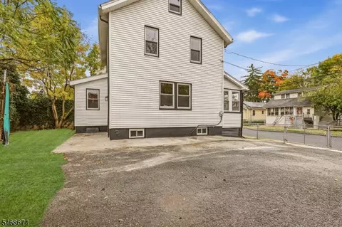 Exterior - 62 Unity Ave, Newark, NJ 07106 photo 3 of 5