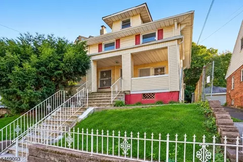 14 Scheerer Ave, Newark, NJ 07112