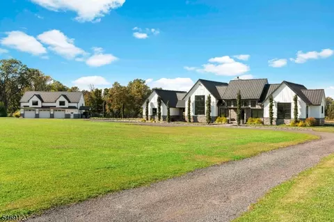 101 Harbourton Woodsville Rd, Hopewell Twp, NJ 08530
