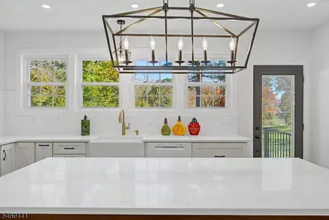 173 Lake Ave, Boonton, NJ 07005