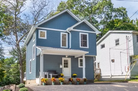 204 Idalroy Trl, Hopatcong, NJ 07843