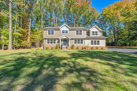 5 Indian Run, Scotch Plains, NJ 07076