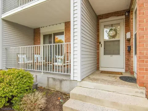 2350 State Route 10 #27, Morris Plains, NJ 07950