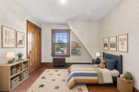 Bedroom - 82 Brook Ave, Passaic, NJ 07055 photo 1 of 6