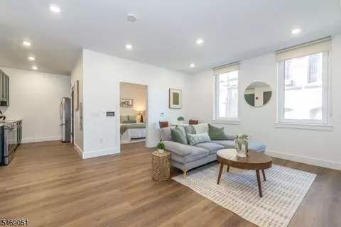 21 Lincoln Park #101, Newark, NJ 07102