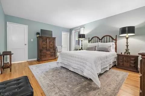 Bedroom - 60 Troy Dr # B, Springfield, NJ 07081 photo 2 of 3