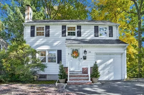 188 N Livingston Ave, Livingston, NJ 07039