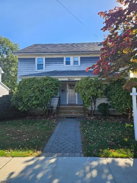 18 Sherman Ave, Morris Plains, NJ 07950