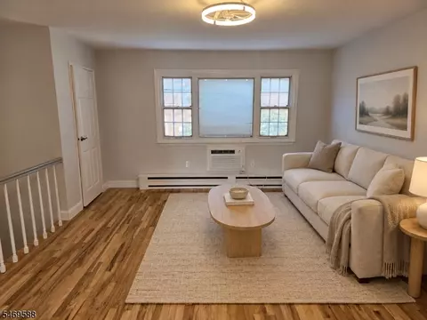 Living - 17 Atherton Ct # B, Wayne, NJ 07470 photo 2 of 3