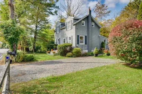 108 Bartley Rd, Long Valley, NJ 07853