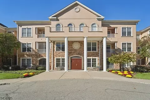 1310 Carter Dr, Rockaway, NJ 07866