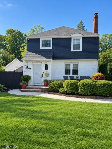 398 Liberty Rd, Englewood, NJ 07631