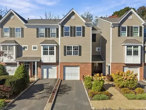 22 Greenbrook Dr #22, Bloomfield, NJ 07003