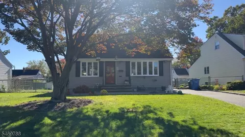 147 Robert Pl, South Plainfield, NJ 07080