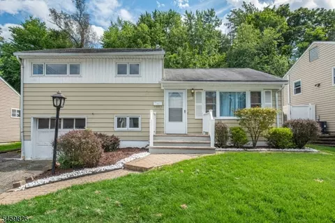 170 Rockaway Ave, Rockaway, NJ 07866