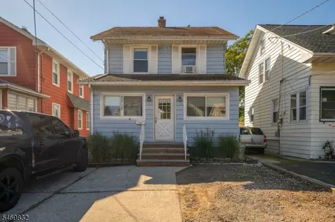 830 Gibbons Ct, Elizabeth, NJ 07202