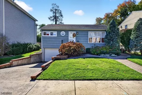 37 Gray St, Montclair, NJ 07042