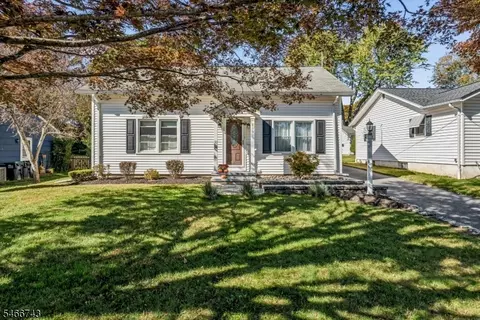 609 E Prospect St, Hackettstown, NJ 07840