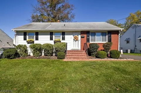 5 Halsey St, Somerville, NJ 08876