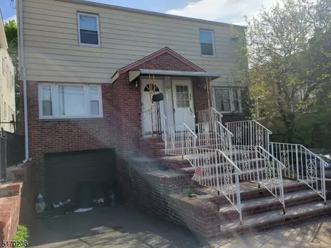 207 Williamson Ave, Hillside, NJ 07205