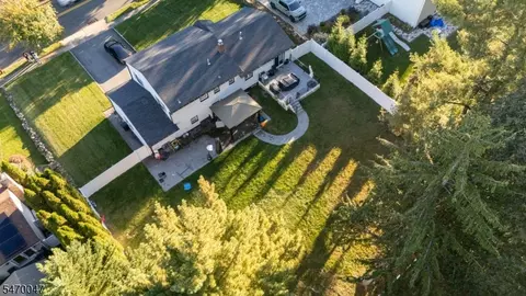View/Area - 32 Mandon Dr, Wayne, NJ 07470 photo 5 of 8