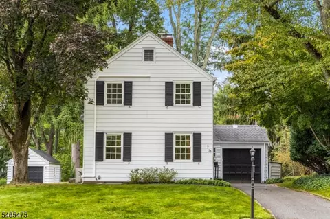 35 Maple St, New Providence, NJ 07974