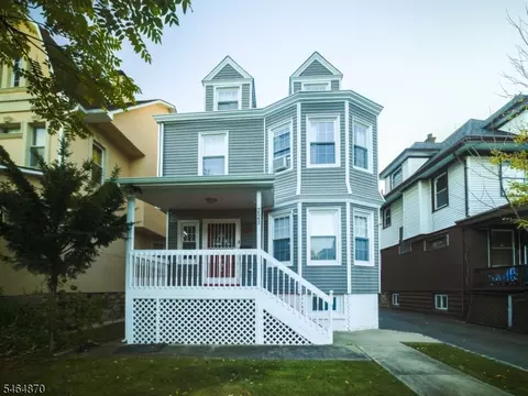 221 Rutledge Ave, East Orange, NJ 07017