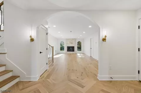 Entry Way - 2 Glen Ave, Summit, NJ 07901 photo 1 of 9