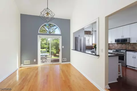 Other - 3115 Park Pl, Springfield, NJ 07081 photo 3 of 9