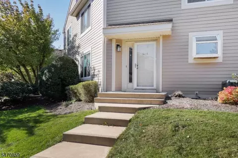 Exterior - 3115 Park Pl, Springfield, NJ 07081 photo 2 of 9