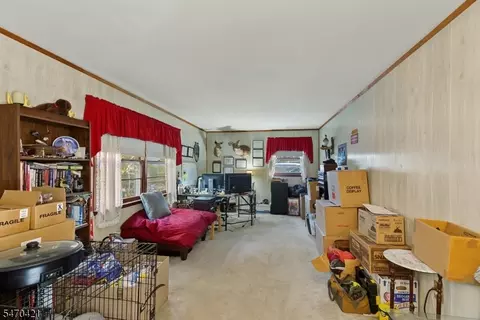 Entry Way - 9 Morningside Dr, Succasunna, NJ 07876 photo 2 of 4