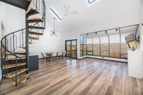 5 Eagles Nest Dr #2, Vernon, NJ 07462