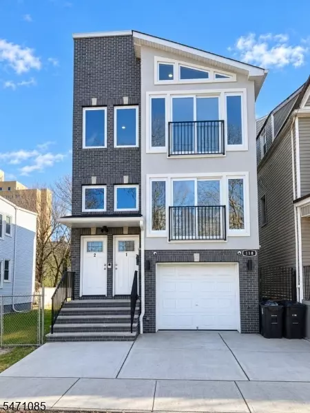 118 Littleton Ave, Newark, NJ 07103