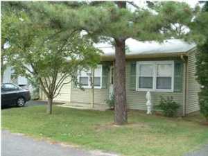 4 Rose Ln, Whiting, NJ 08759 photo 1