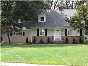 914 S Park Ter, Union, NJ 07083 photo 1