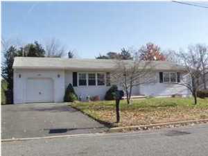 299 Delaware Dr, Brick, NJ 08723 photo 1