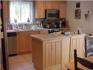 51 Euclid Ave, Matawan, NJ 07747 photo 2