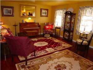 412 Edgemere Dr, Matawan, NJ 07747 photo 3