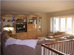14 Arthur Pl, Middletown, NJ 07748 photo 2