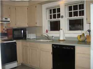 13 Middlesex Rd, Matawan, NJ 07747 photo 3