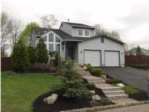 7 Marc Dr, Howell, NJ 07731 photo 1