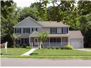 45 Lakeside Dr, Matawan, NJ 07747 photo 1
