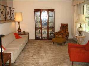 20 Karen Ter E, Middletown, NJ 07748 photo 2