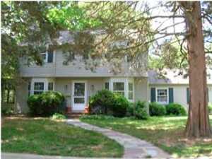 2 Lakeside Dr, Matawan, NJ 07747 photo 1