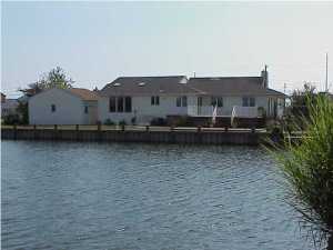 1016 Capstan Dr, Forked River, NJ 08731 photo 2