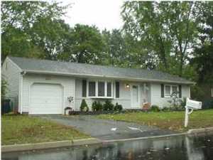 353 Birch Bark Dr, Brick, NJ 08723 photo 1