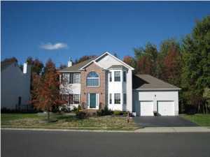 7 Gregory St, Hazlet, NJ 07730 photo 2